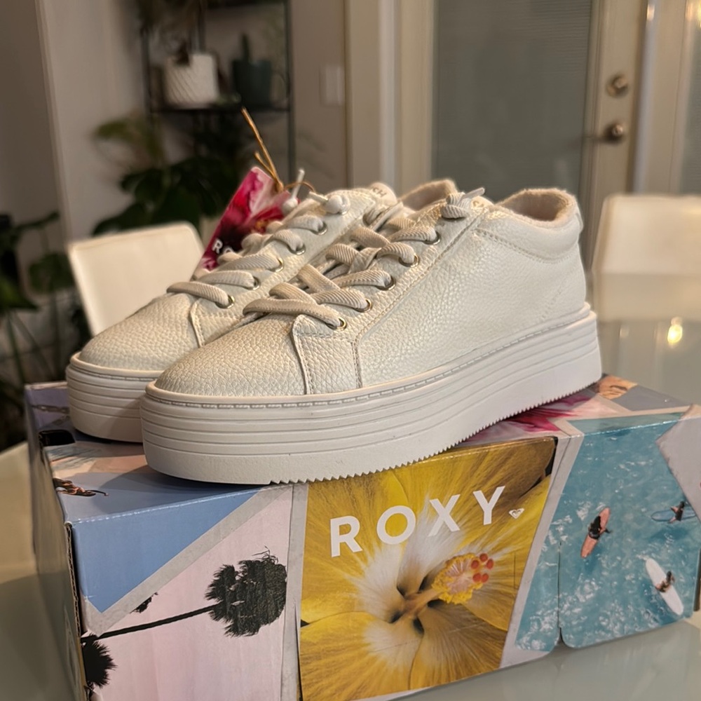 Roxy White Platform Sneakers - size 7.5